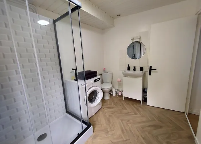 Saphir - Hypercentre Historique Au Pied Du - Netflix *