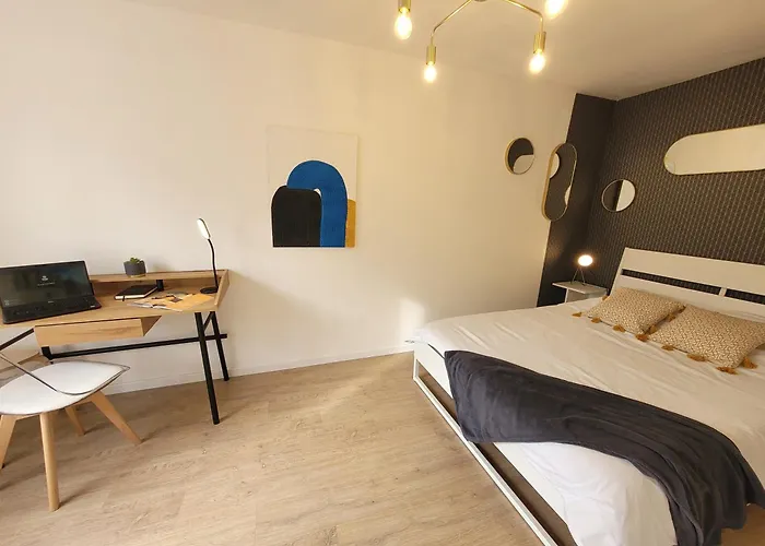 Saphir - Hypercentre Historique Au Pied Du - Netflix Château-Thierry